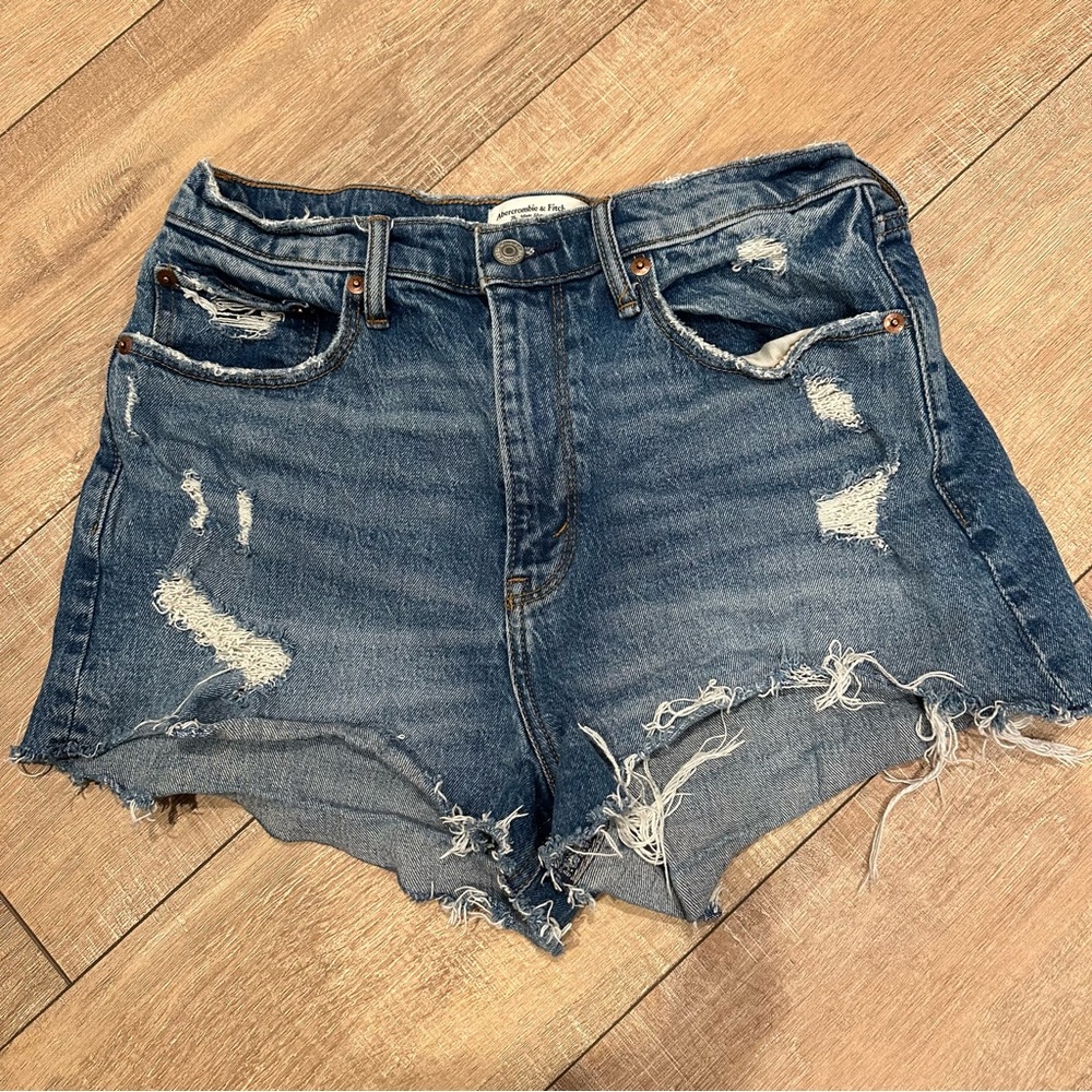 Abercrombie High-Rise Mom Shorts